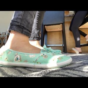 Super cute summer Keds